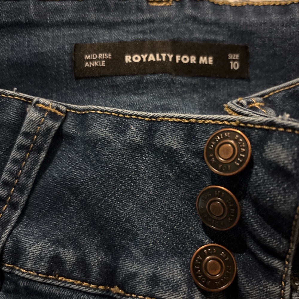 Royalty for Me Mid-Rise Ankle Jeans Size 10